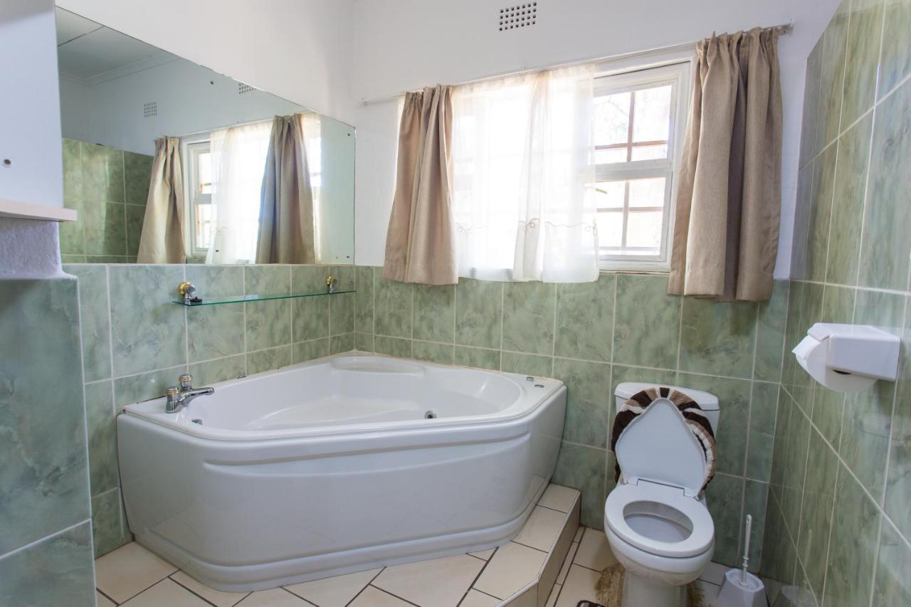 ليلونغوي The Ad Lib Executive Lodge المظهر الخارجي الصورة