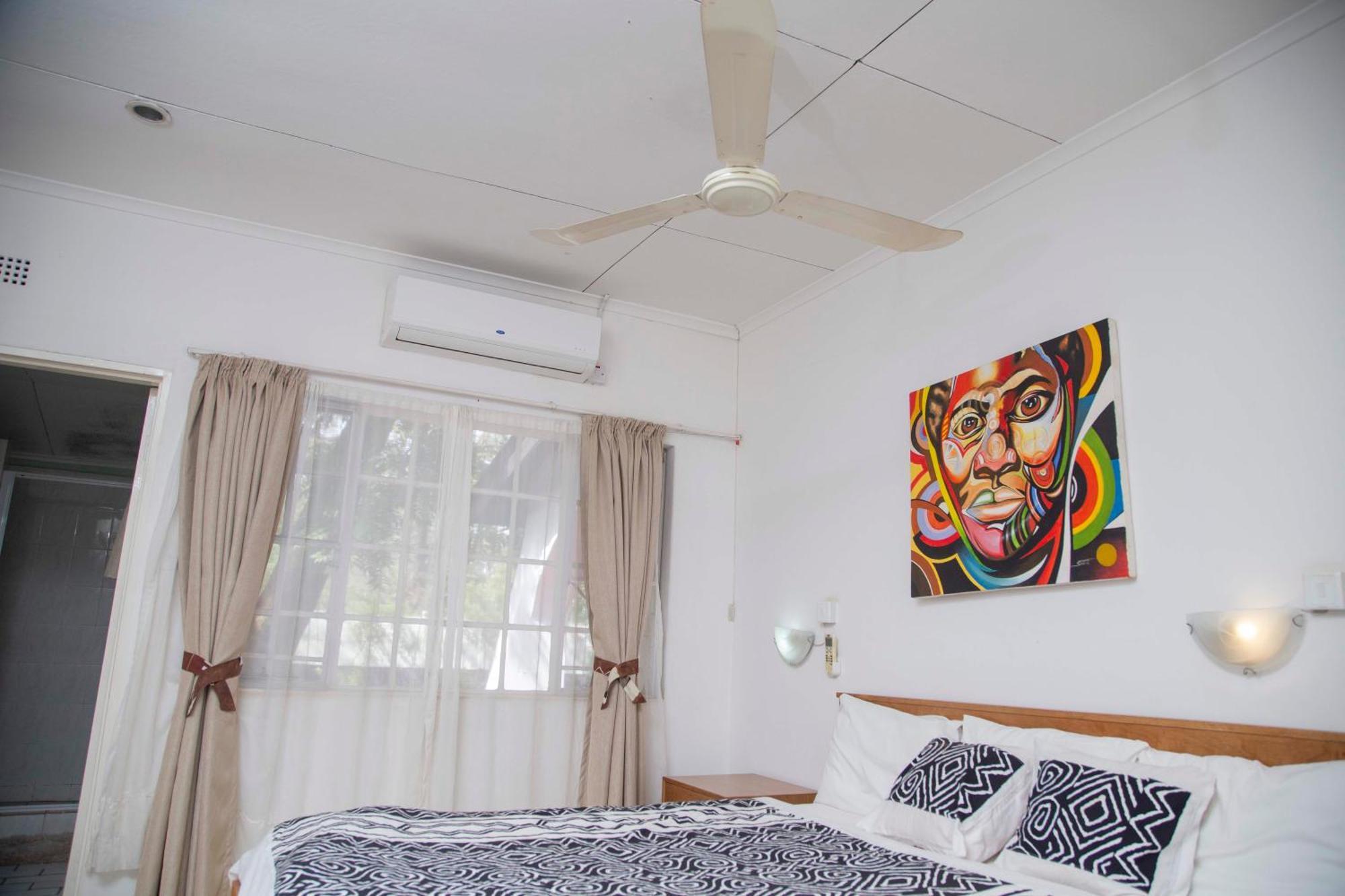 ليلونغوي The Ad Lib Executive Lodge المظهر الخارجي الصورة